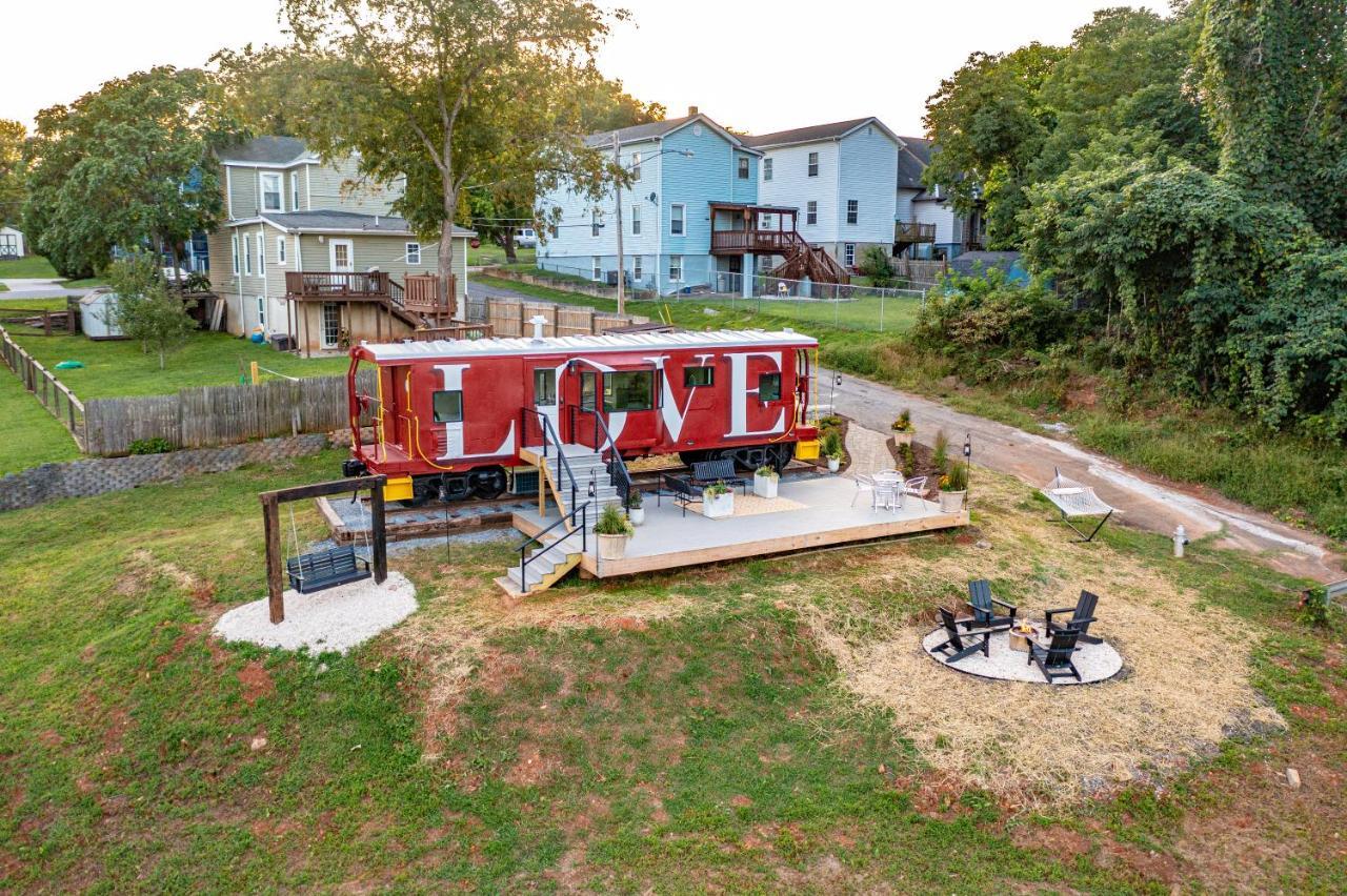 Train Caboose & River Views Near Downtown Линчберг Экстерьер фото